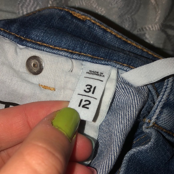 Floral jeans from Loft - Picture 4 of 7